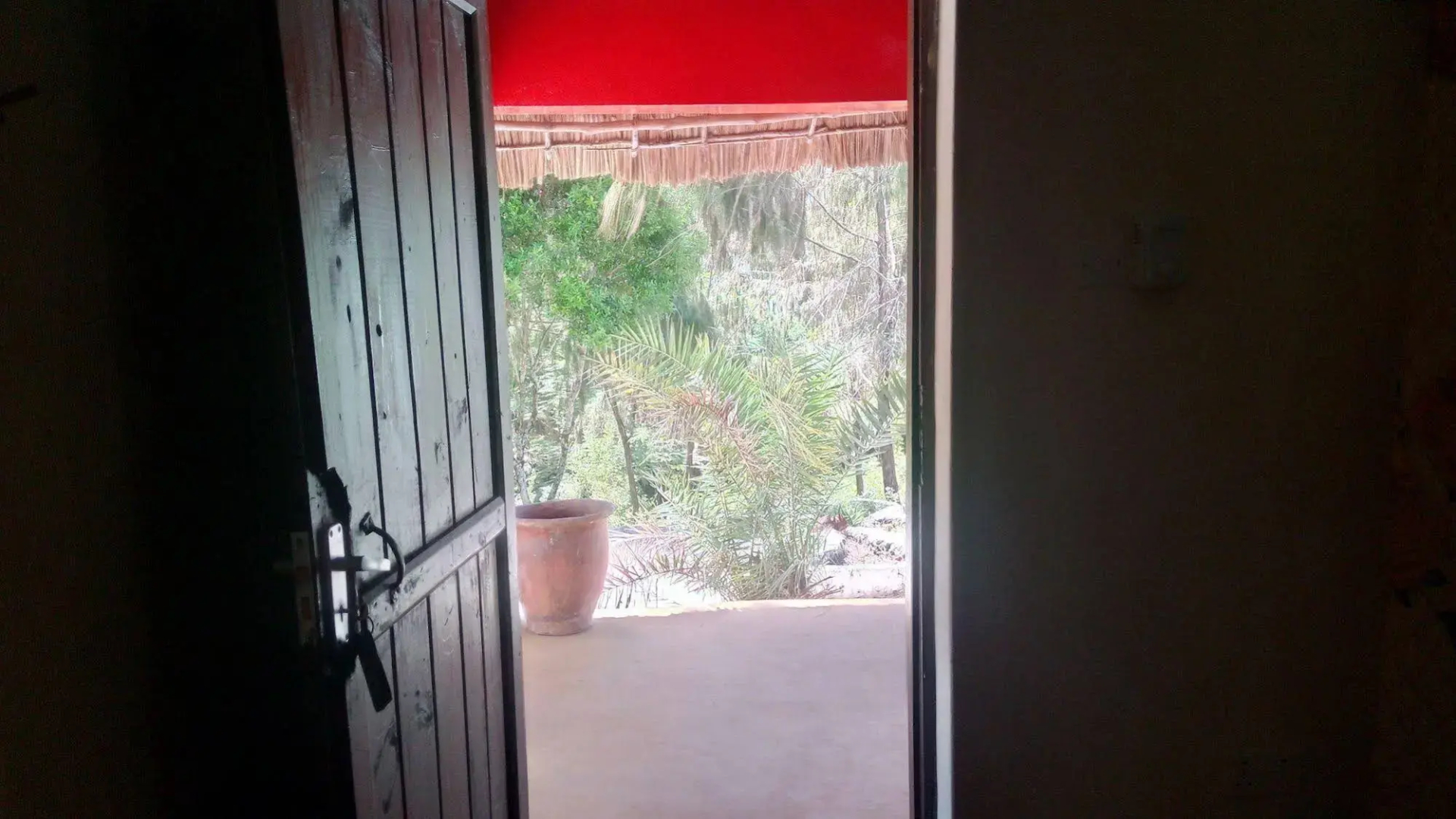 Twisted Palms Lodge & Restaurant
