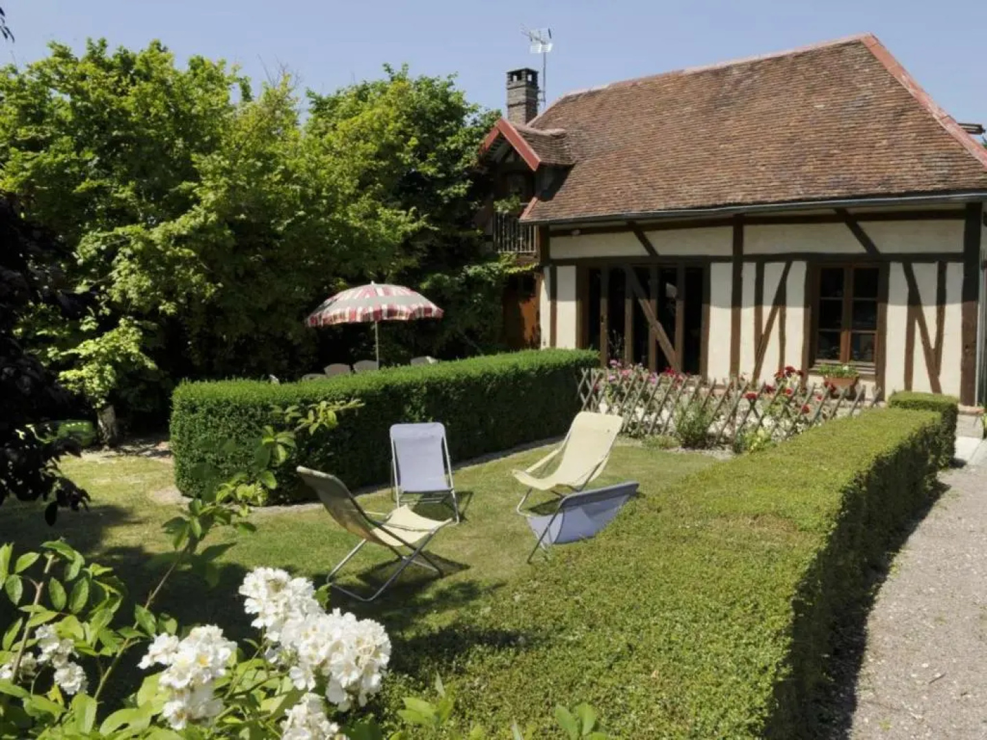 Gîte Laubressel, 4 pièces, 8 personnes - FR-1-543-176