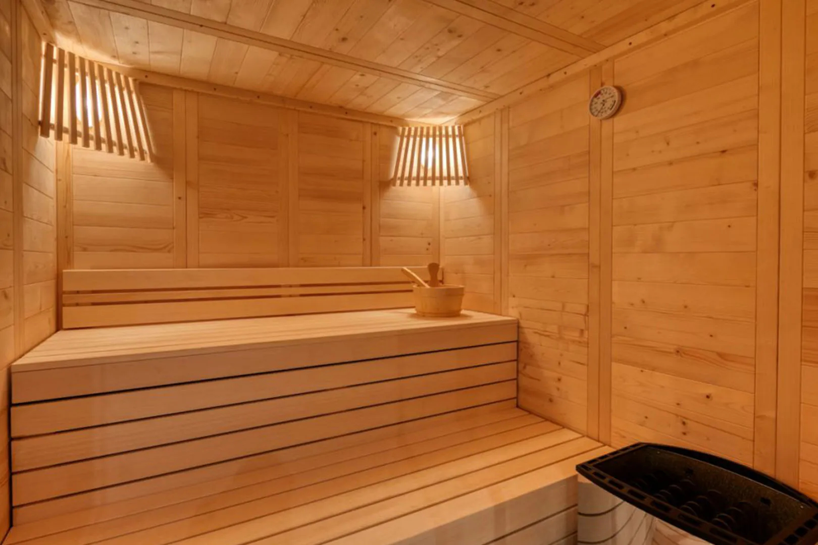 Las Hotel & Spa