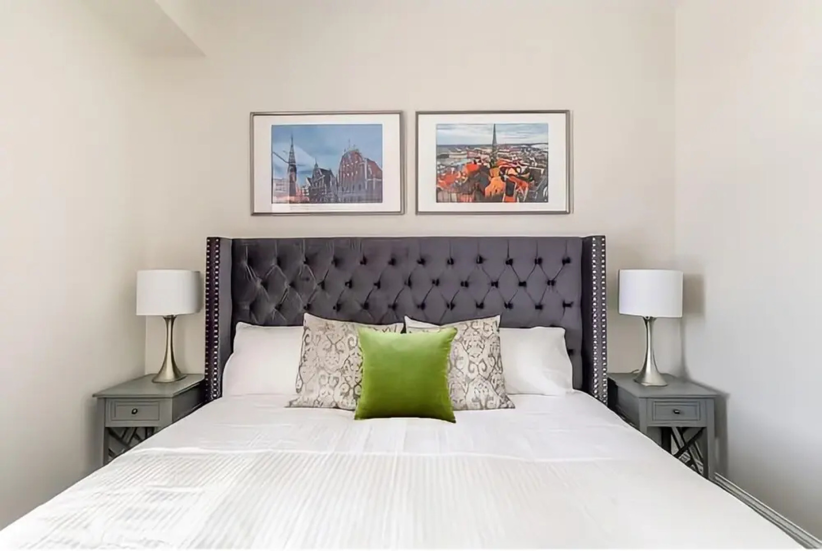 Rideau King 1Br Apartment Free Parking 2