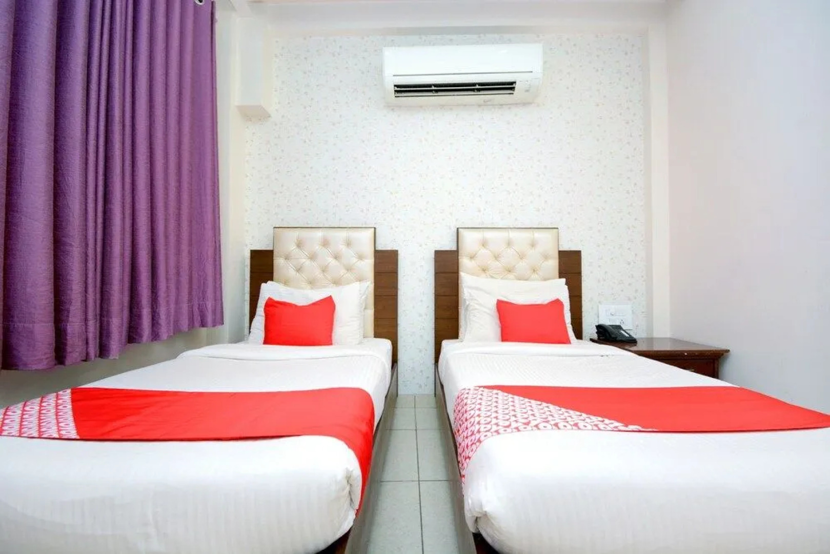 Oyo 8361 Leela Residency