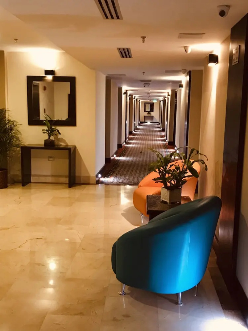 Waldorf Hotel Boutique