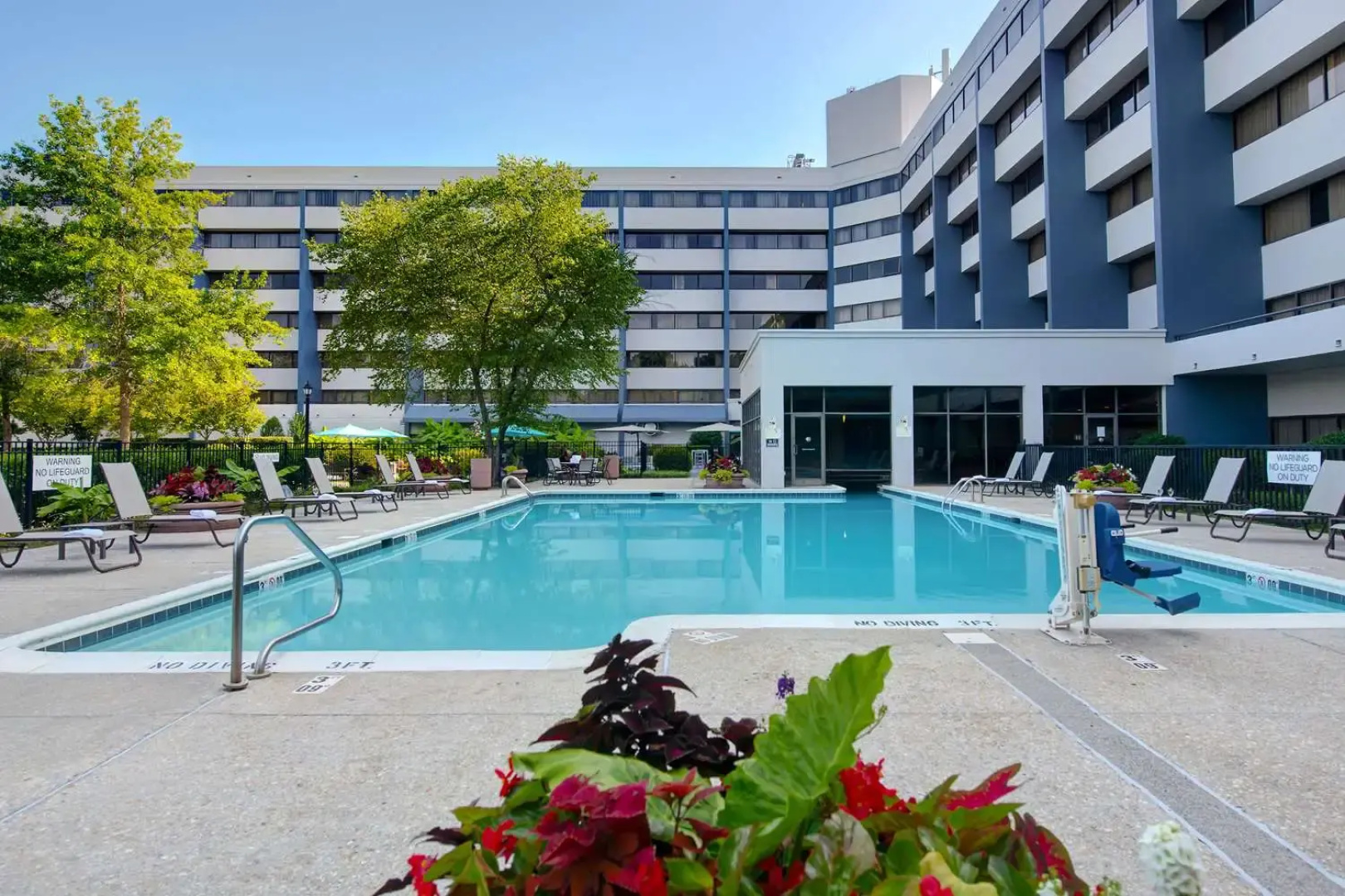 DoubleTree Suites by Hilton Raleigh - Durham