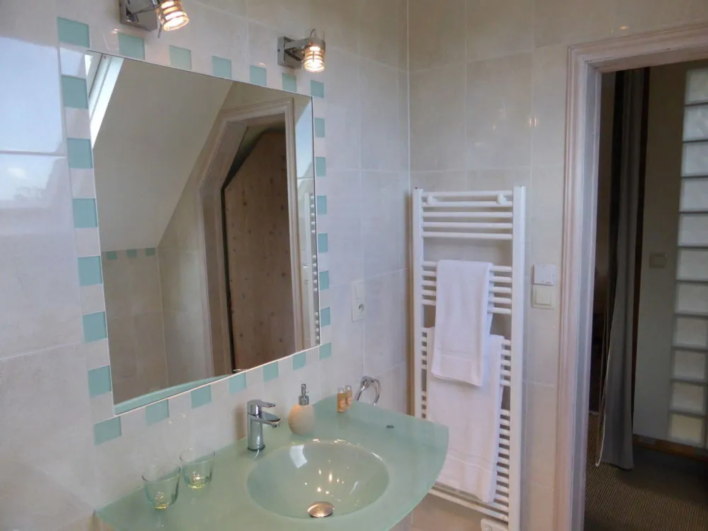 Ailleurs Sous Les Étoiles