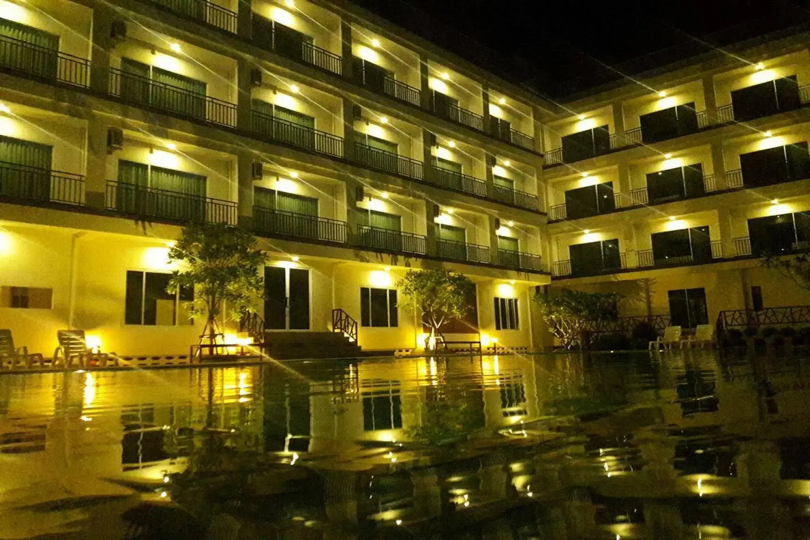 Southgate Residence Hotel