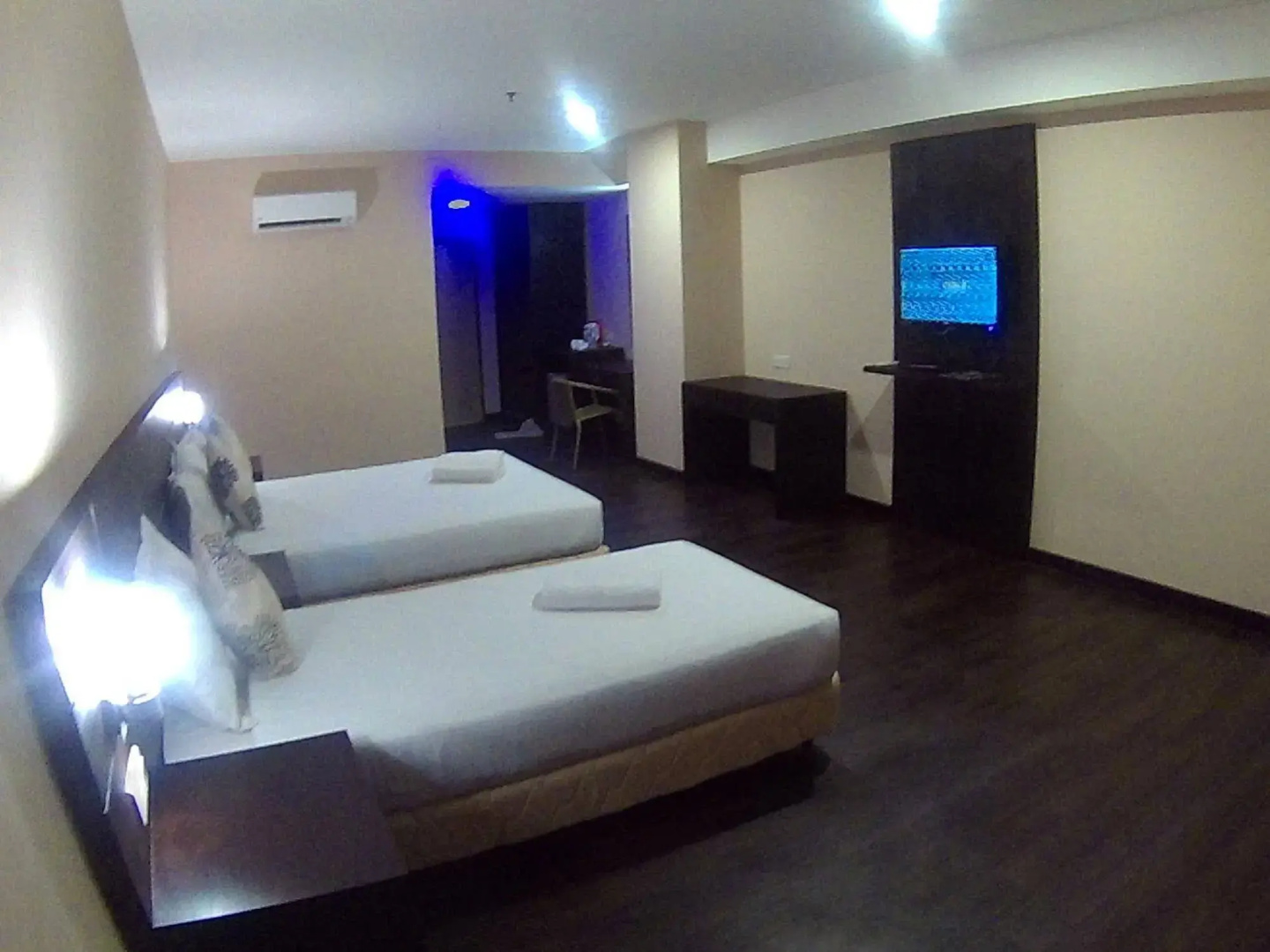 Goldsands Hotel