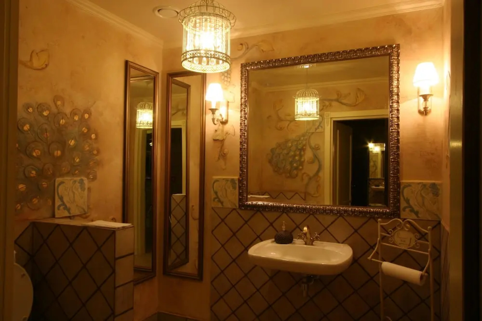 Villa Estera - Hotel & Restauracja