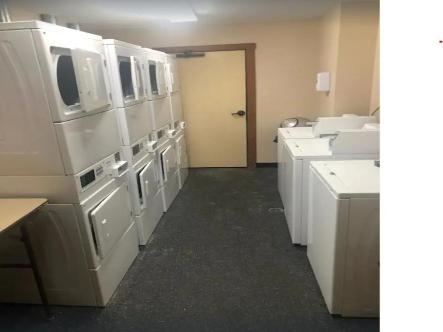 Allegheny Spring 326, ski in out, Pool HotTub