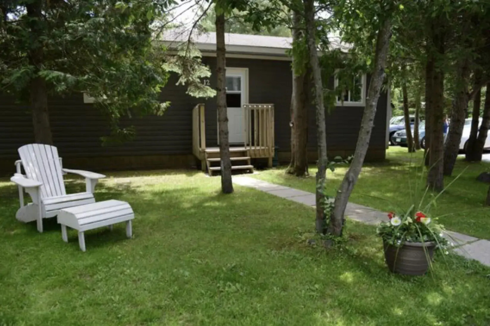 Sunnylea Resort & Cottages