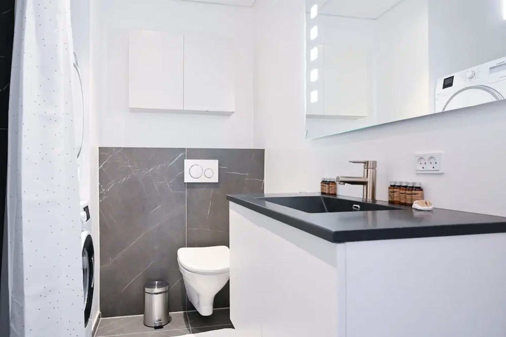 Modern 2-bedroom Apartment in the Family-friendly Suburbs of Copenhagen