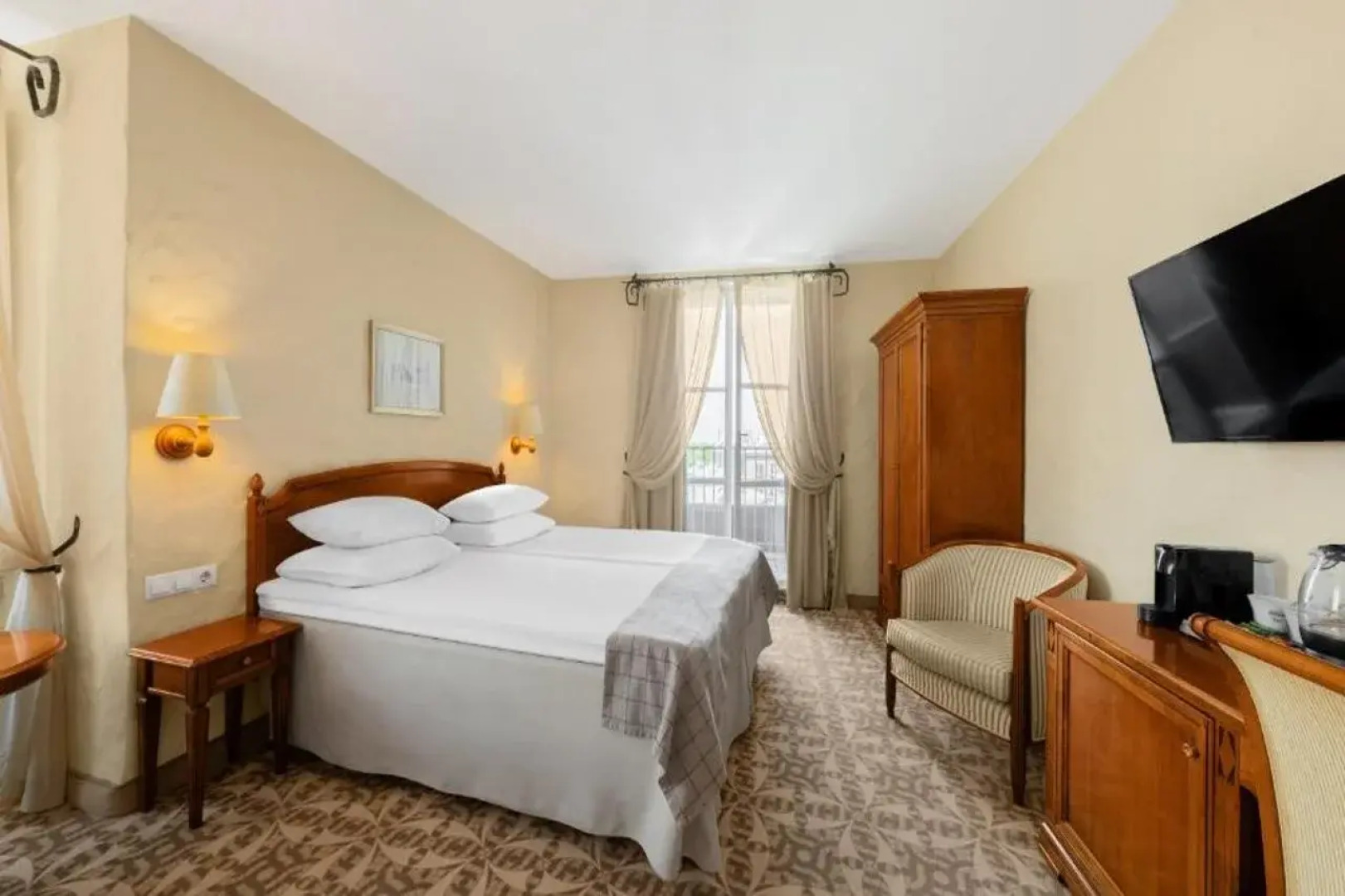 Savoy Boutique Hotel by TallinnHotels