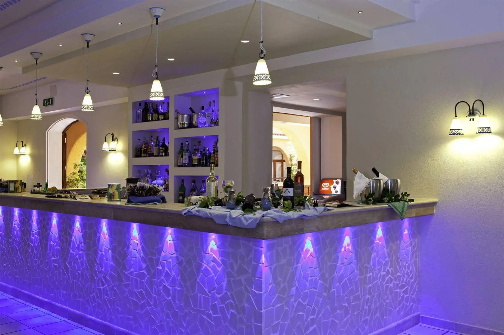 Blu Hotel Laconia Village