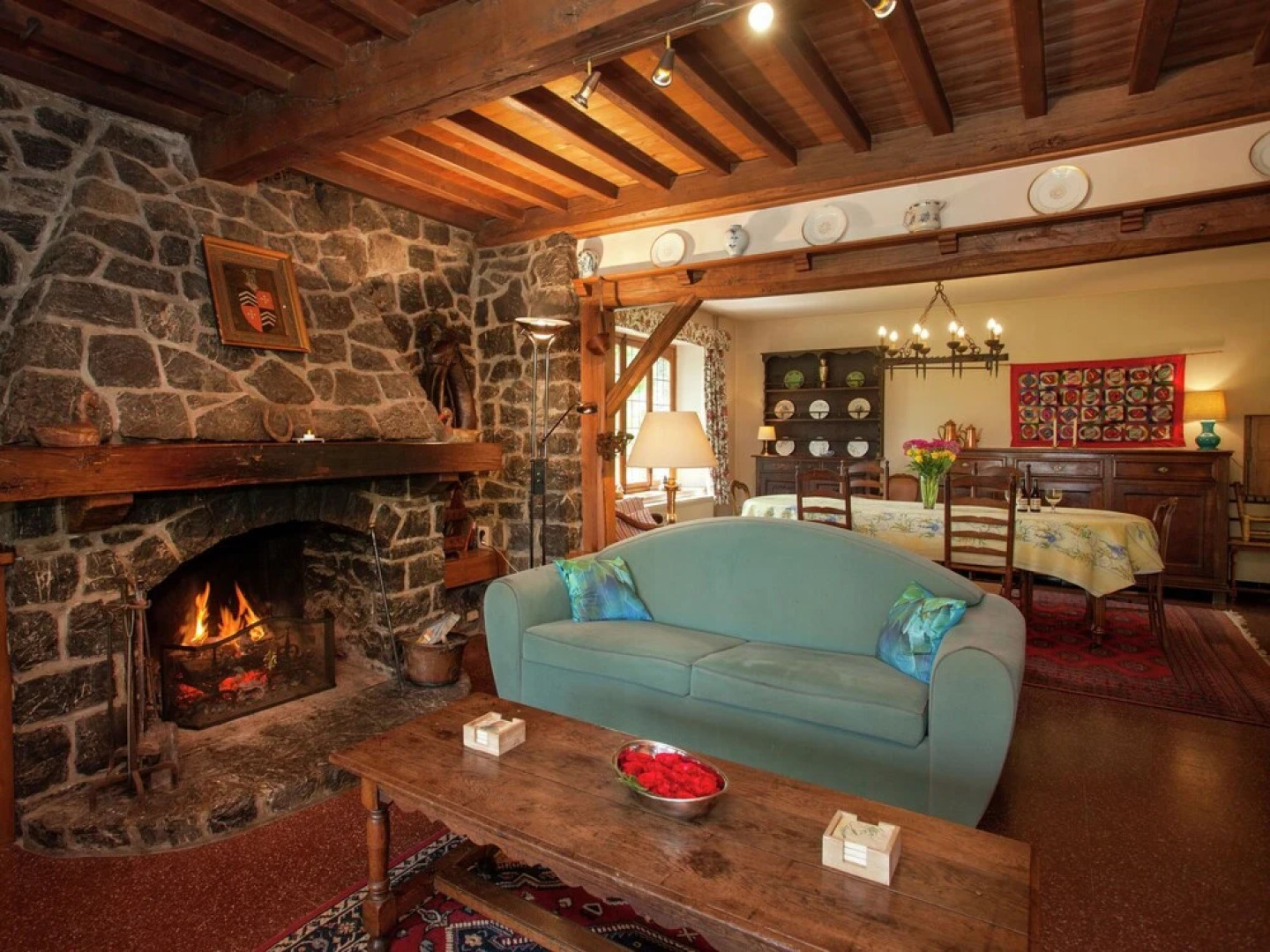 Beautiful Holiday Home With Garden in Belvaux