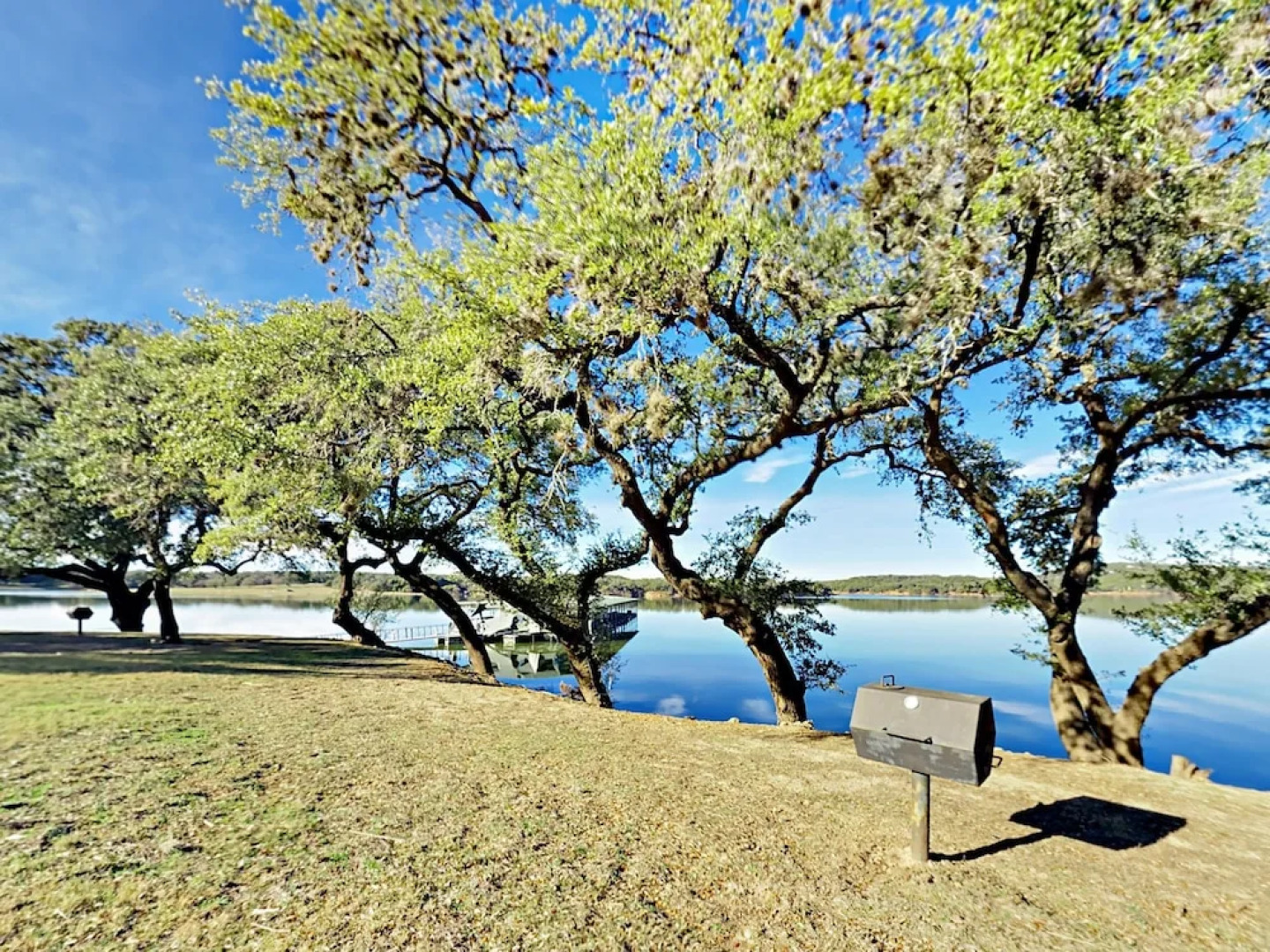 514 Harbor Drive Townhouse #8 3 Bedrooms 2 Bathrooms Townhouse