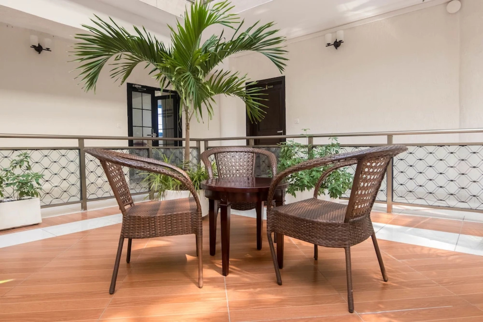 Hotel Hibiscus Louis