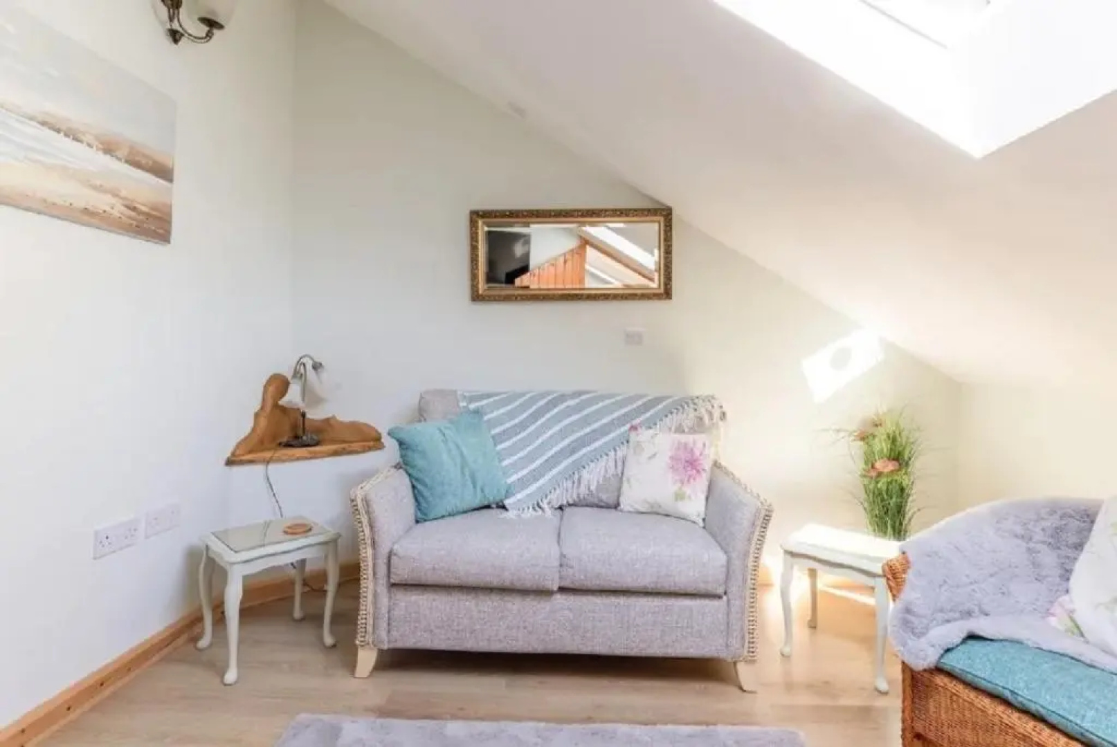 Wesley House Holidays - Choice of 2 Quirky Cottages in 4 private acres
