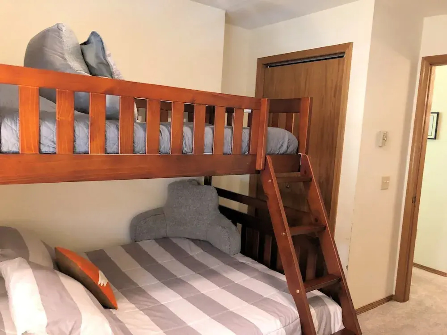 Girdwood Rentals & Accommodations