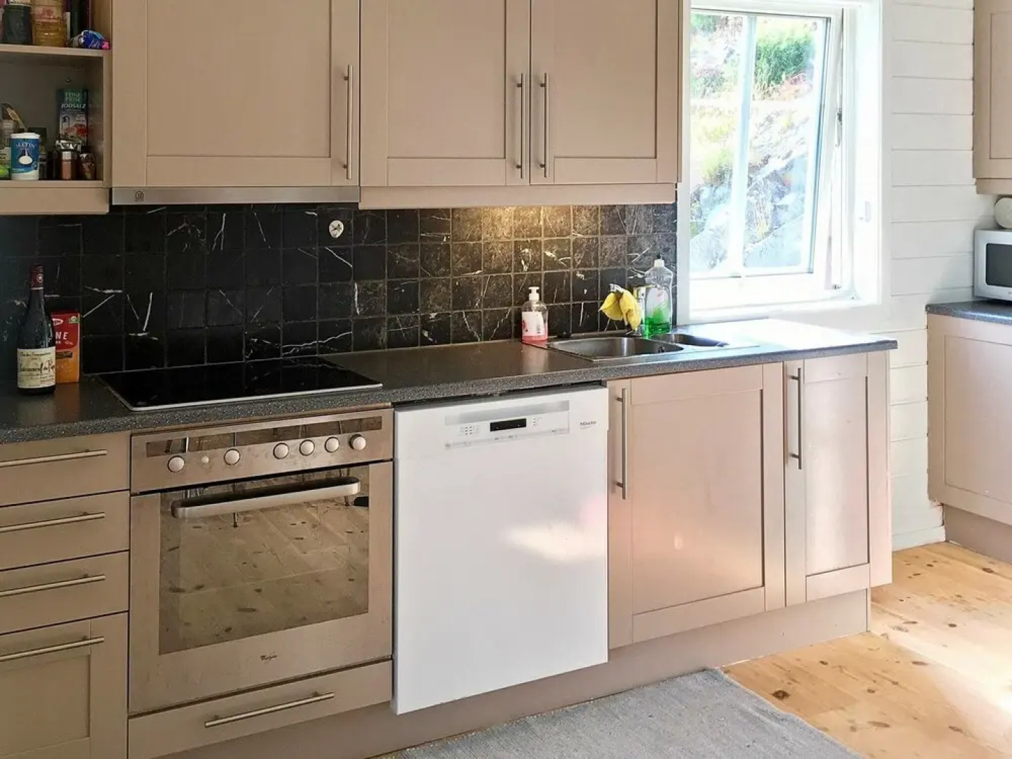 6 Person Holiday Home in Stord