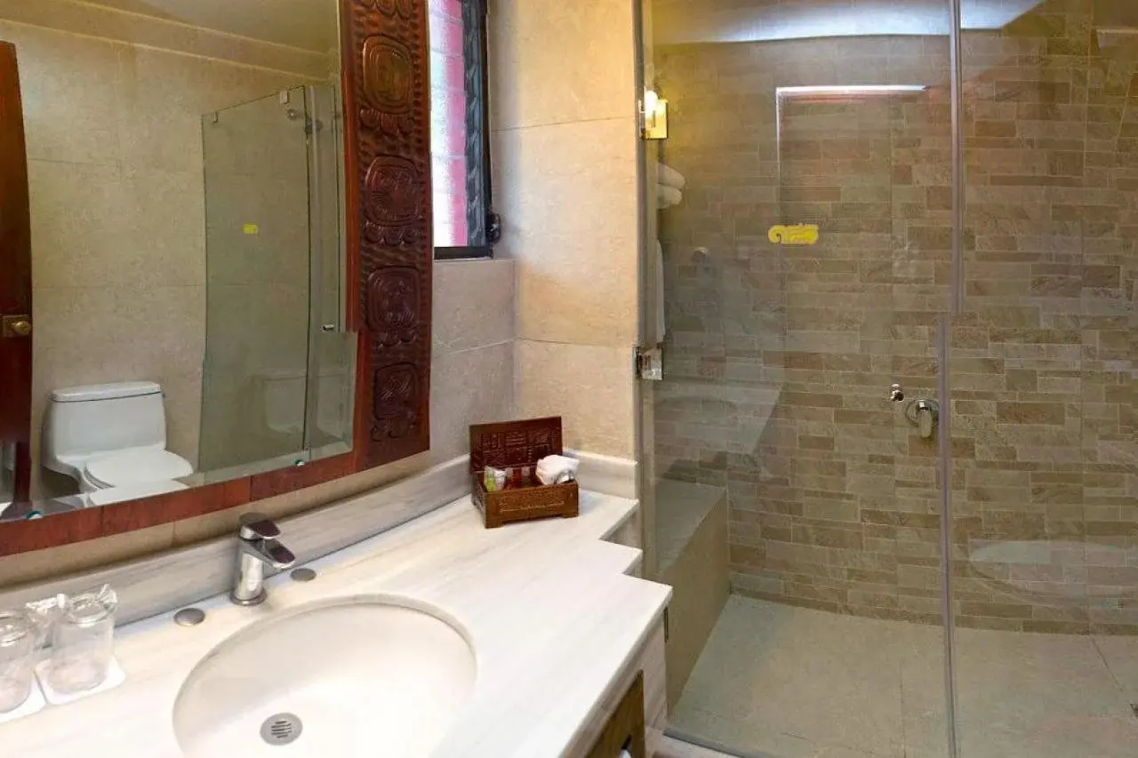 Hotel Camino Real Tikal