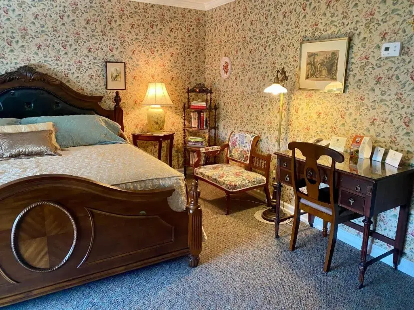 The Cypress Inn Bed & Breakfast