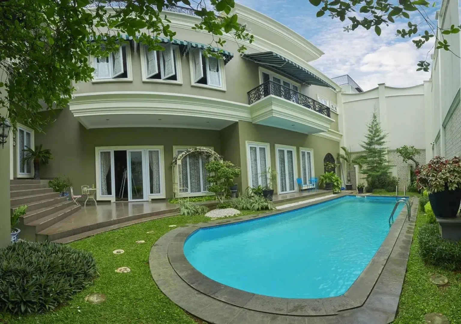 Elliottii Residence Duta Niaga