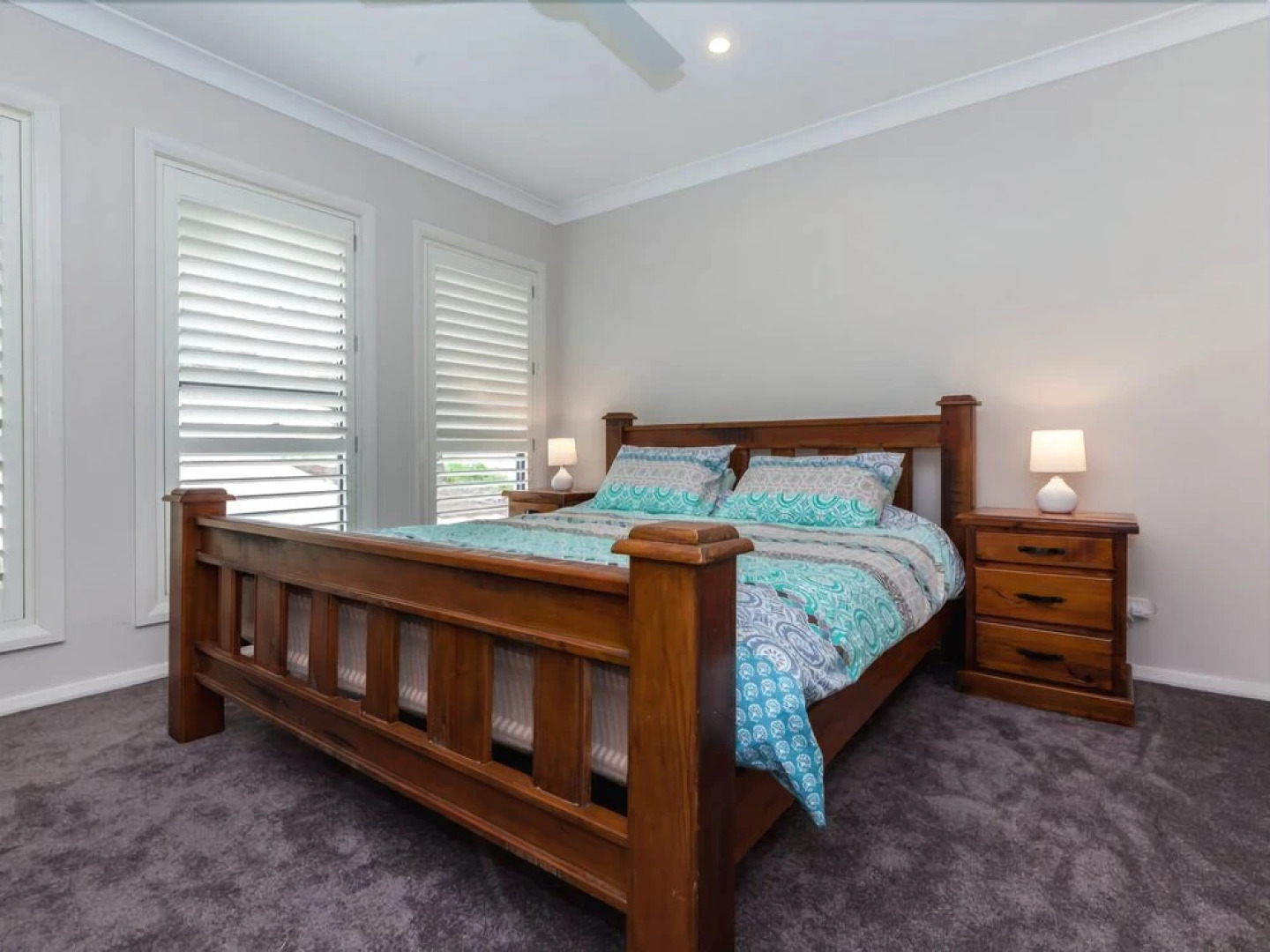 Tomaree Road, 19 'The Cottage'