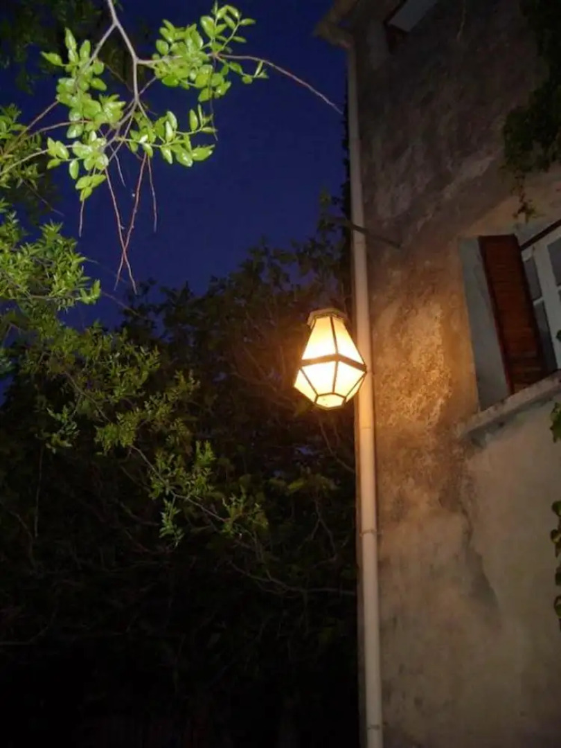 House With 4 Bedrooms in Buisson, With Wonderful Mountain View, Privat