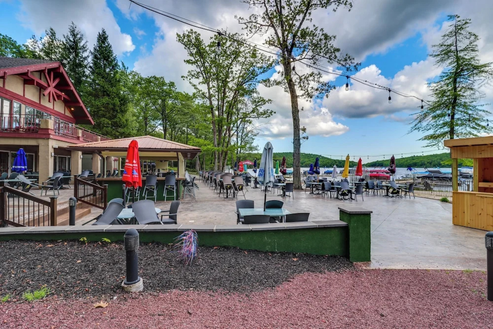 Deck & Pool Access: Lake Harmony Home!