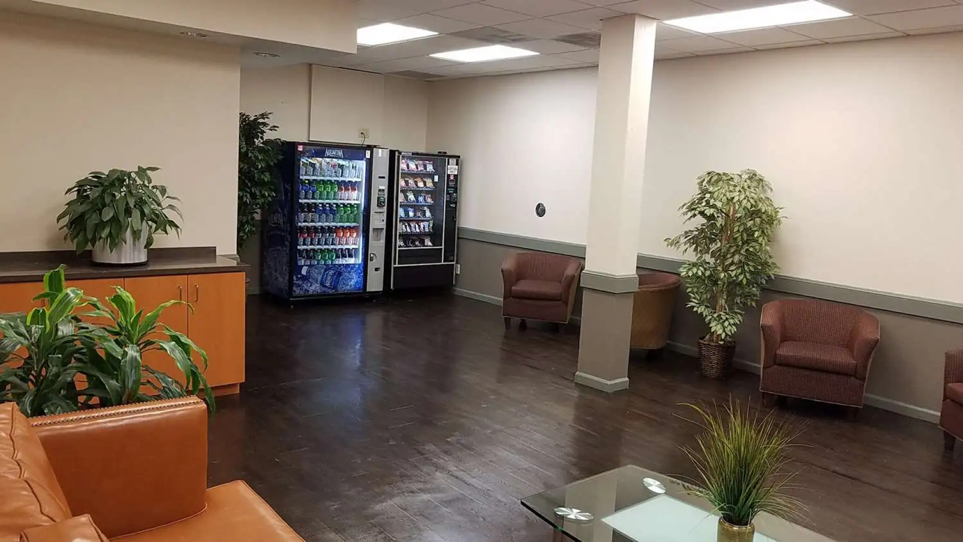 SureStay Plus Hotel by Best Western St. Louis Airport