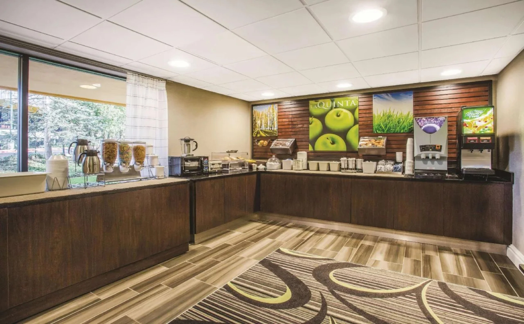 La Quinta Inn & Suites Seattle - Bellevue - Kirkland