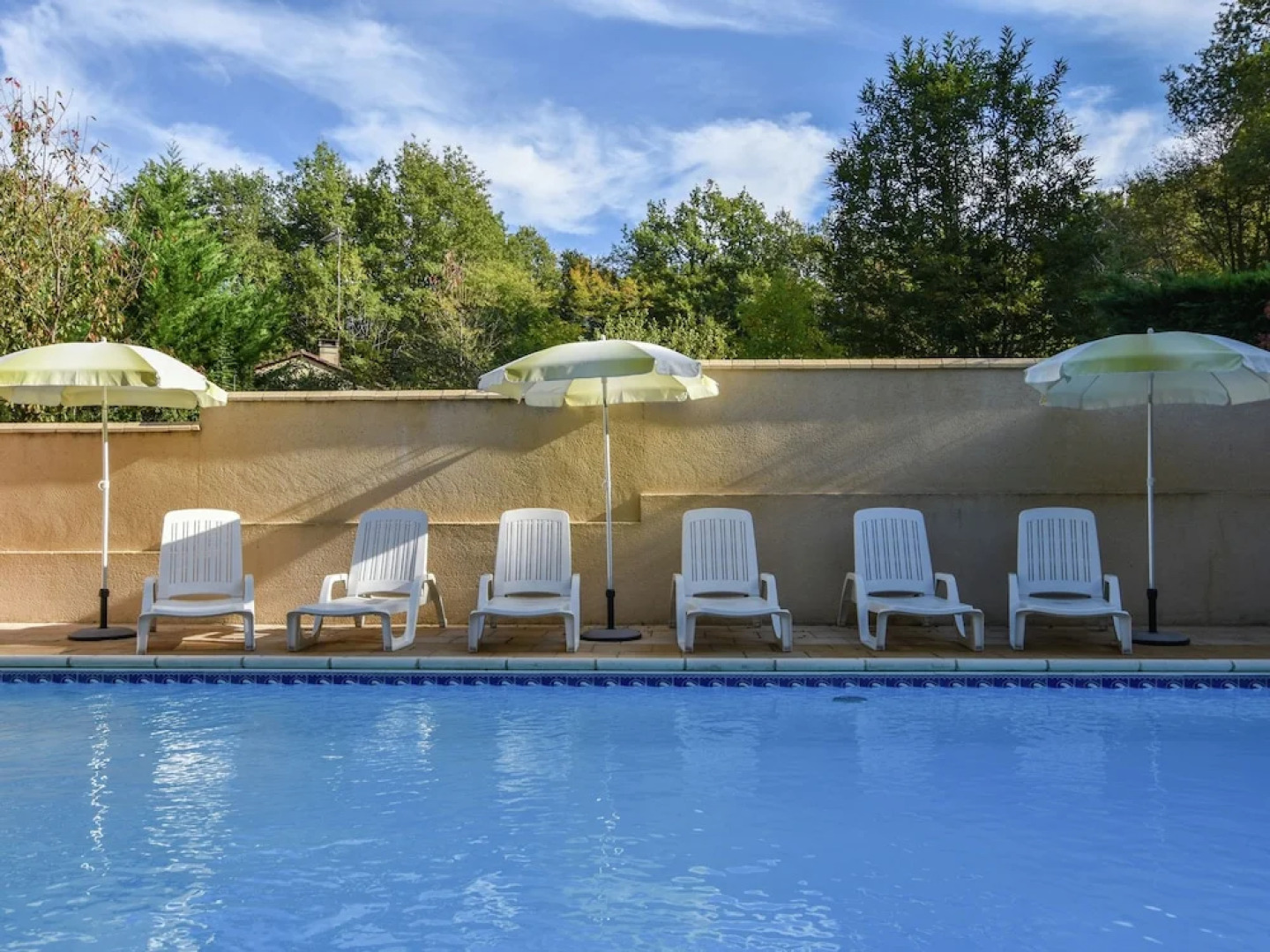 Spacious Holiday Home With Private Swimming Pool in Vitrac