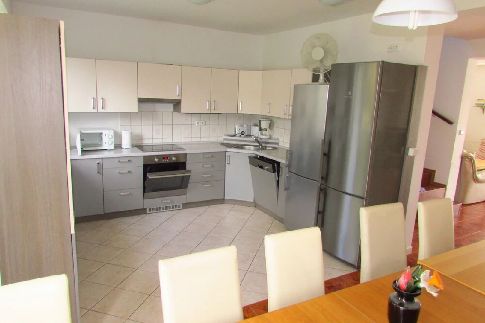 Villa with pool and sauna at Prague