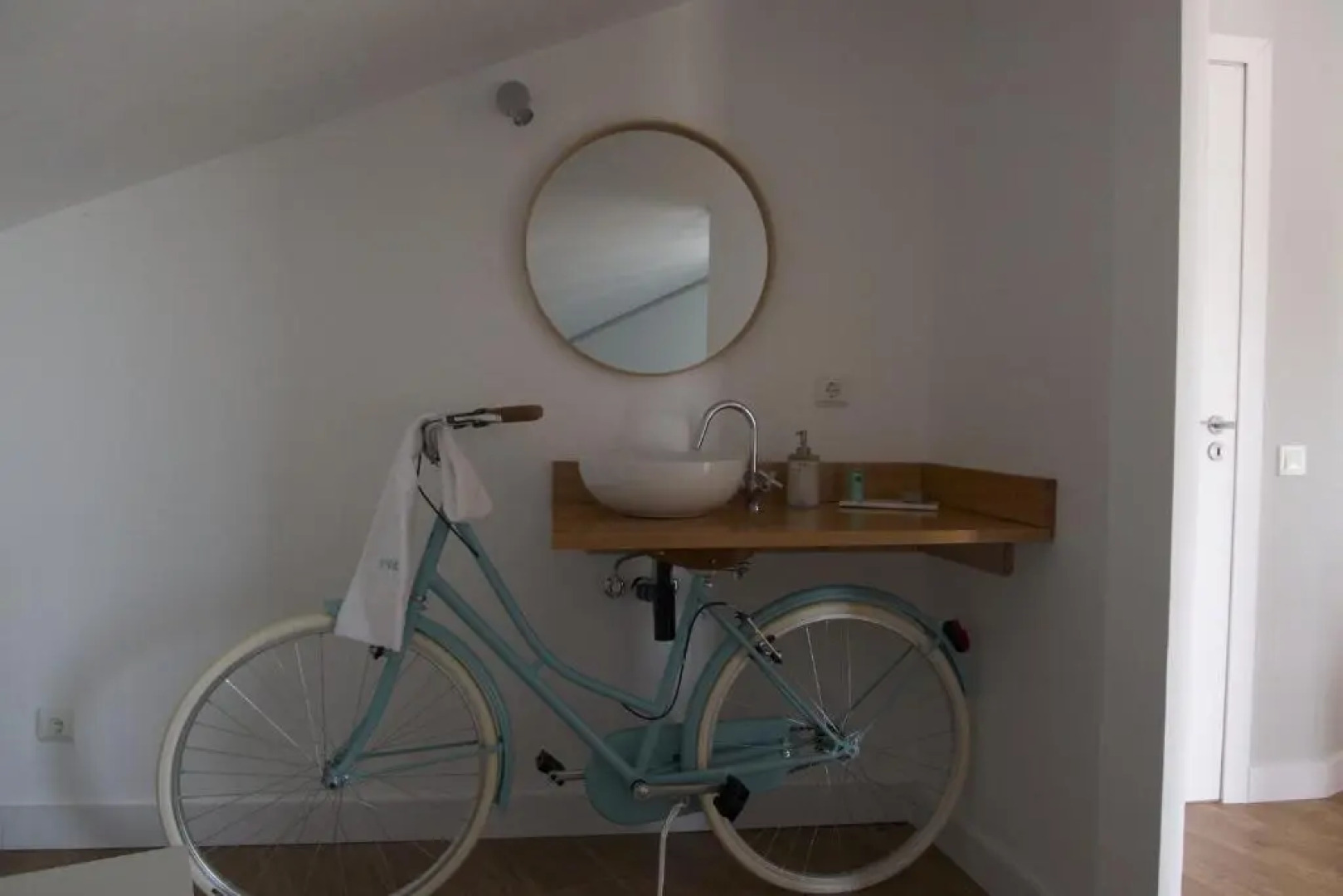 D'Vine Country House