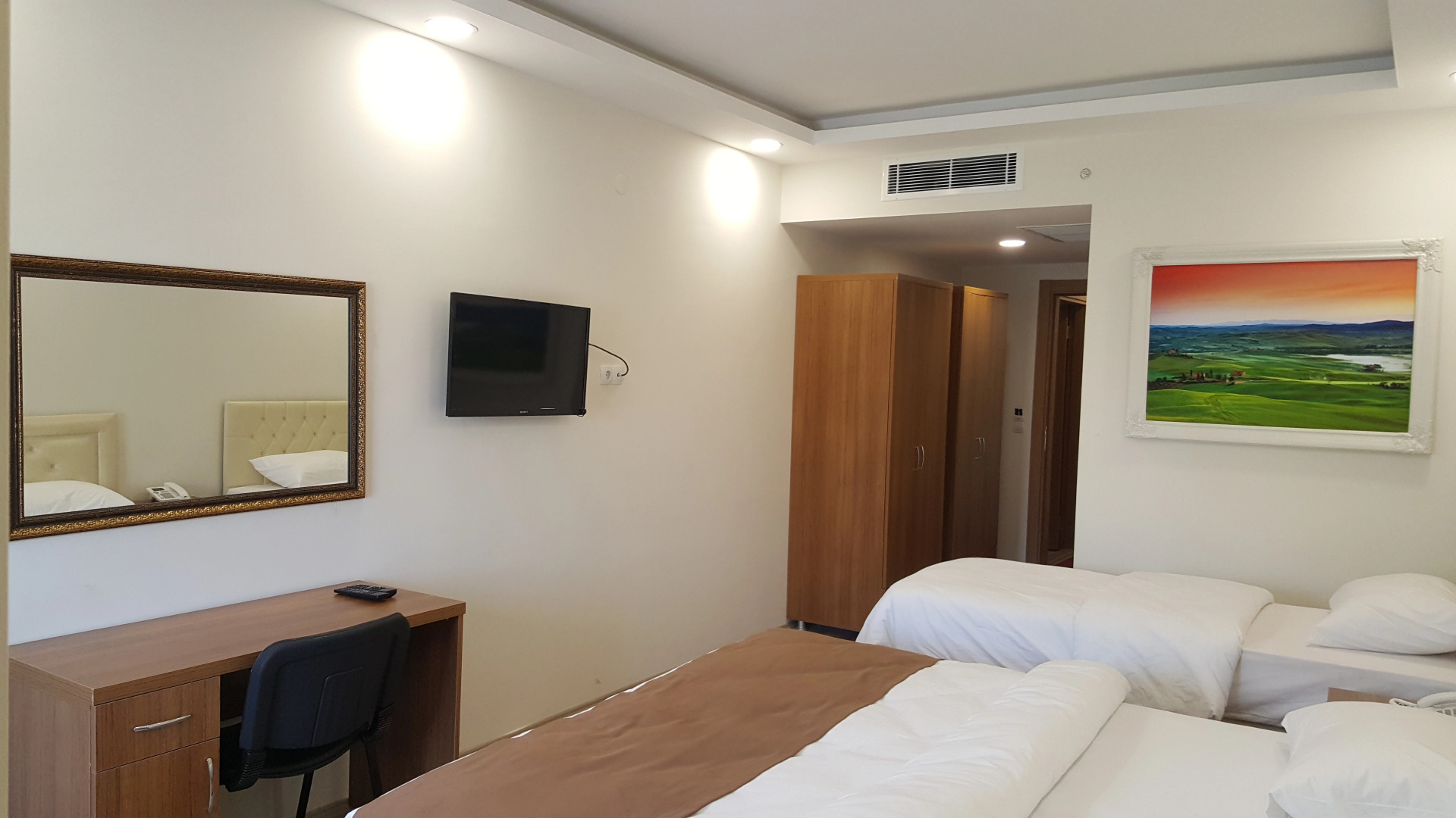 Sanli Hotel Blue