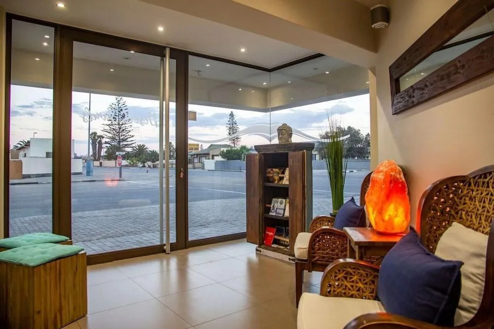 Desert Sands Boutique B&B | Self-Catering