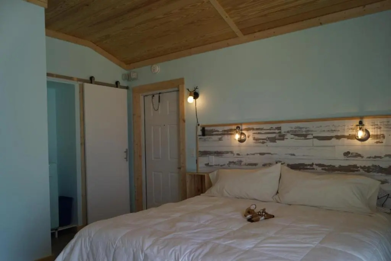 Deer Run on the Atlantic