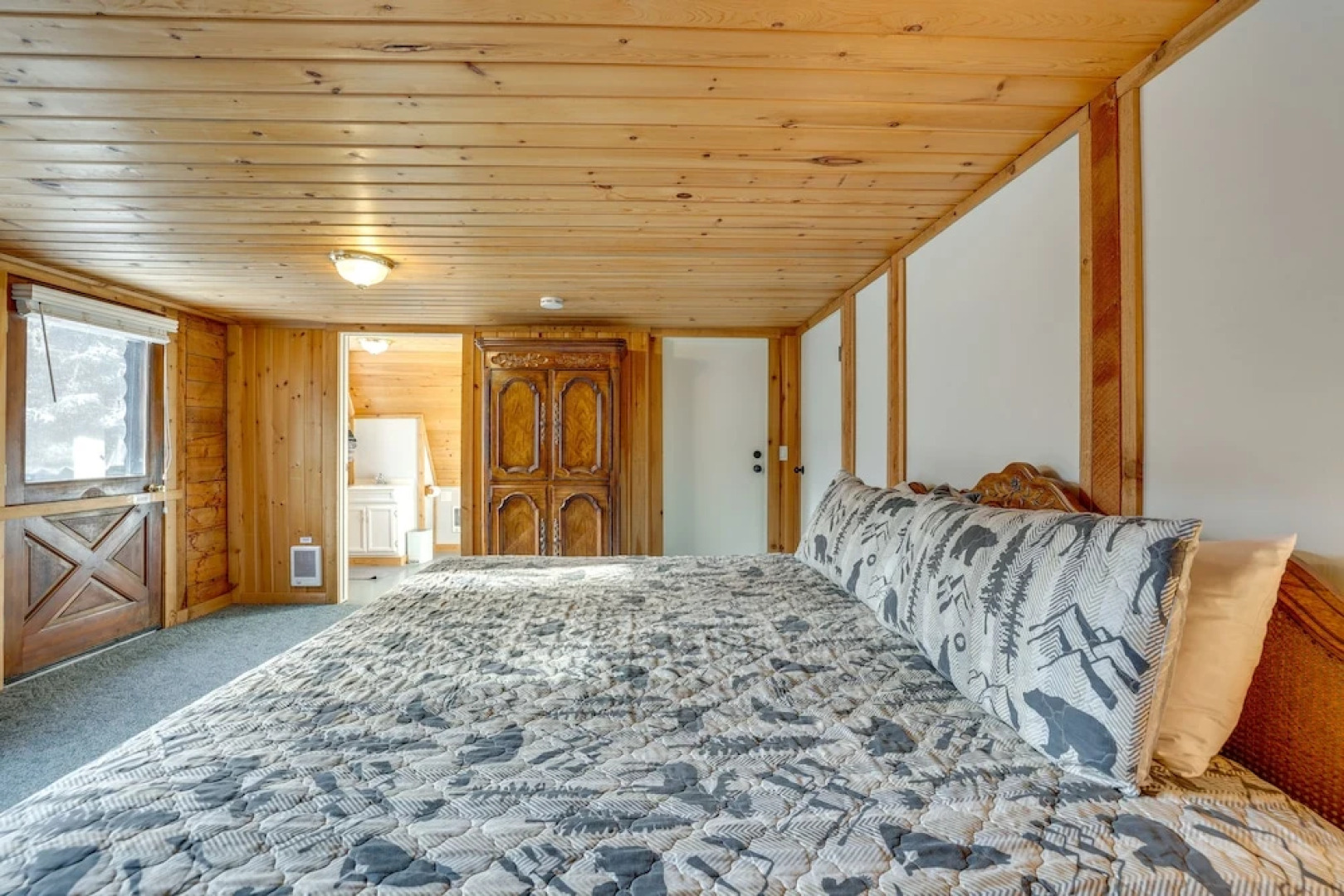 Peaceful Donnelly Retreat < 1 Mi to Lake Cascade!