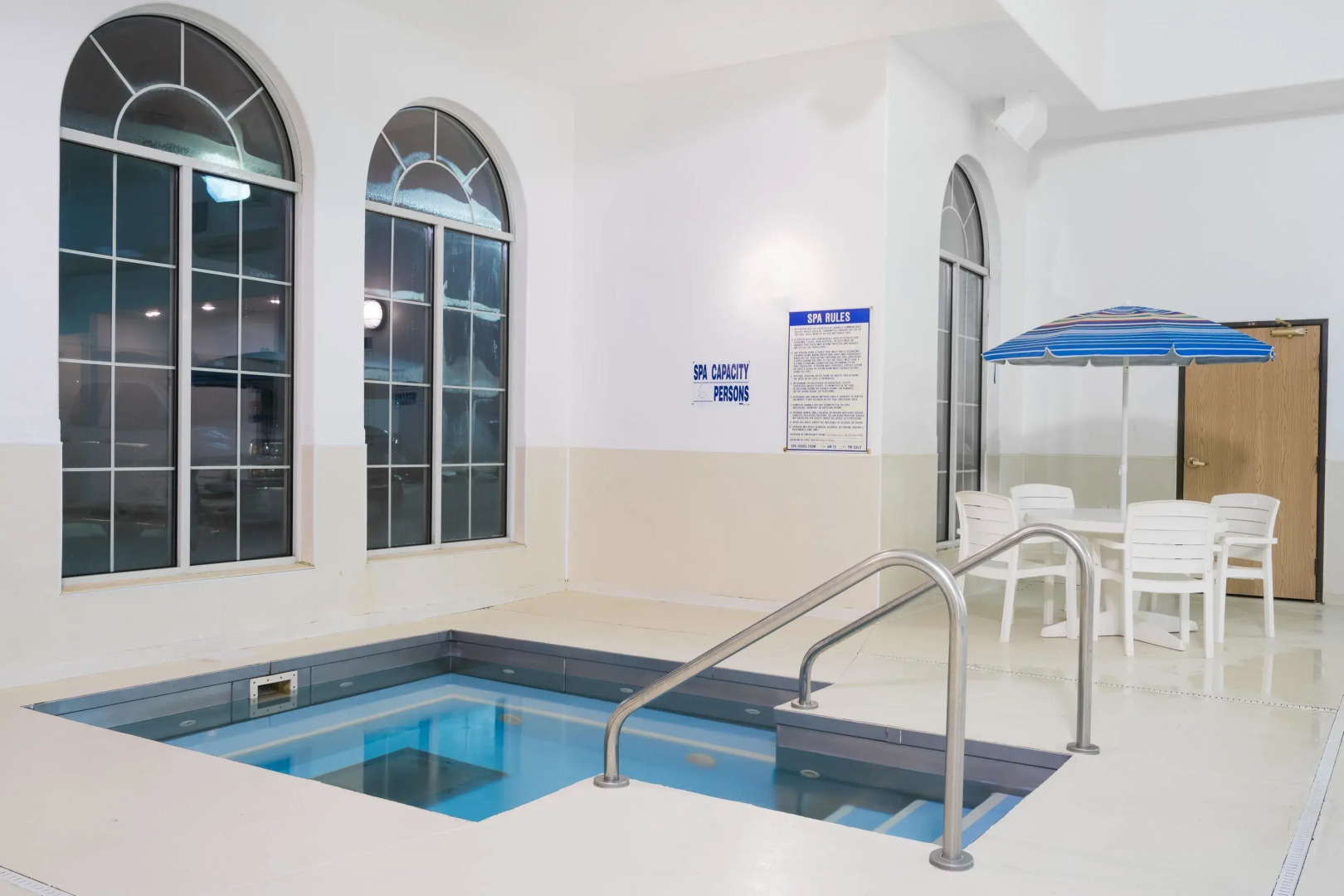 Travelodge and Suites Fargo/Moorhead