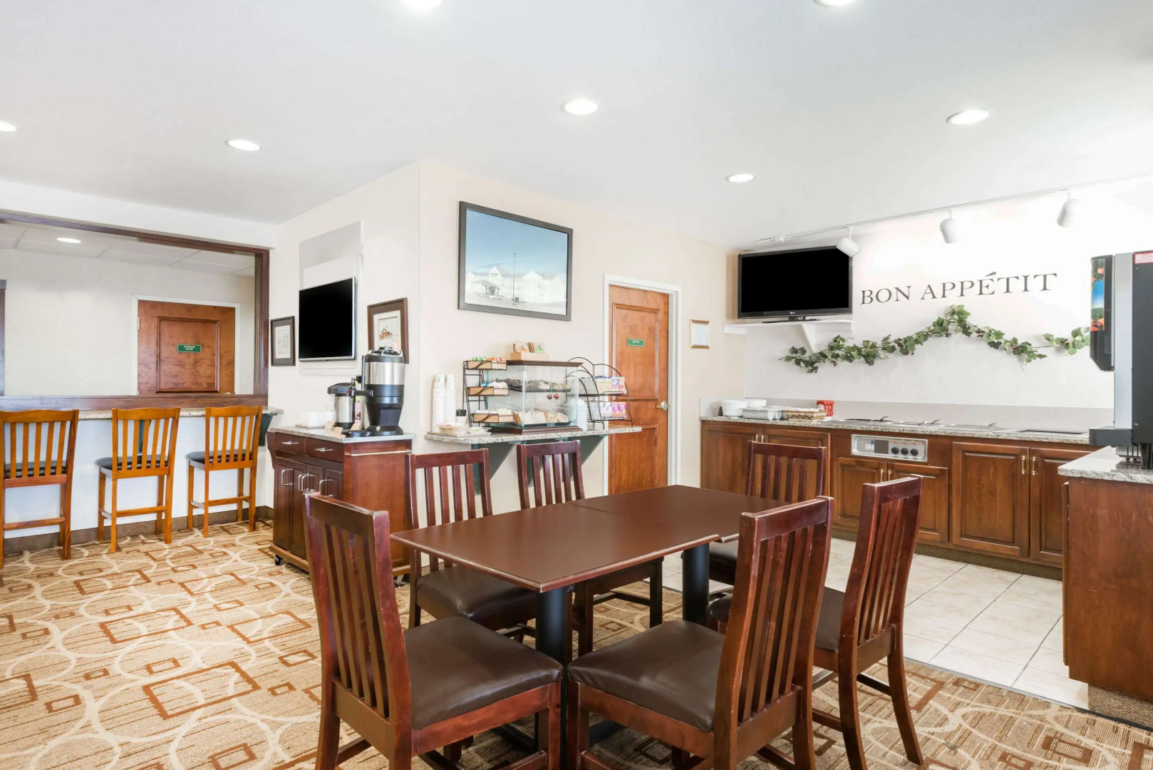 Hawthorn Extended Stay by Wyndham Seville