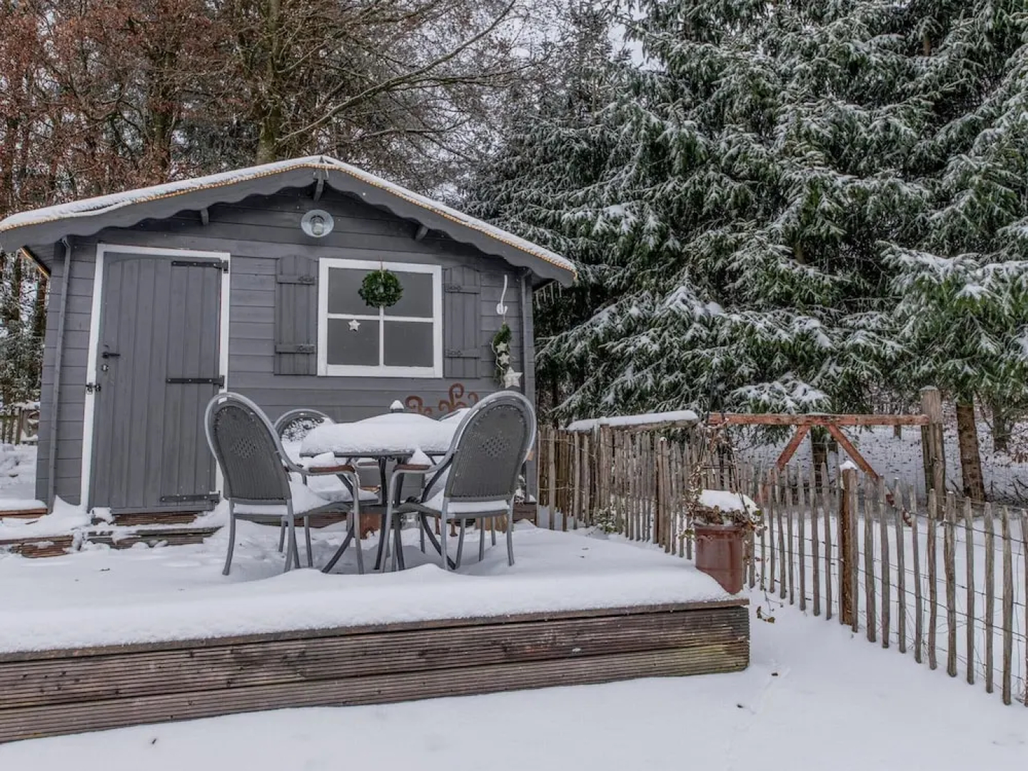 Charming House With Sauna, Jacuzzi in Bullange