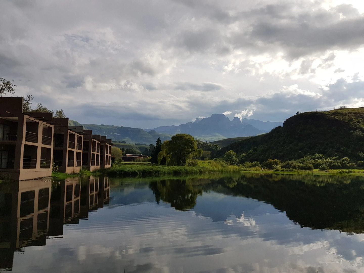 Dragon Peaks Mountain Resort