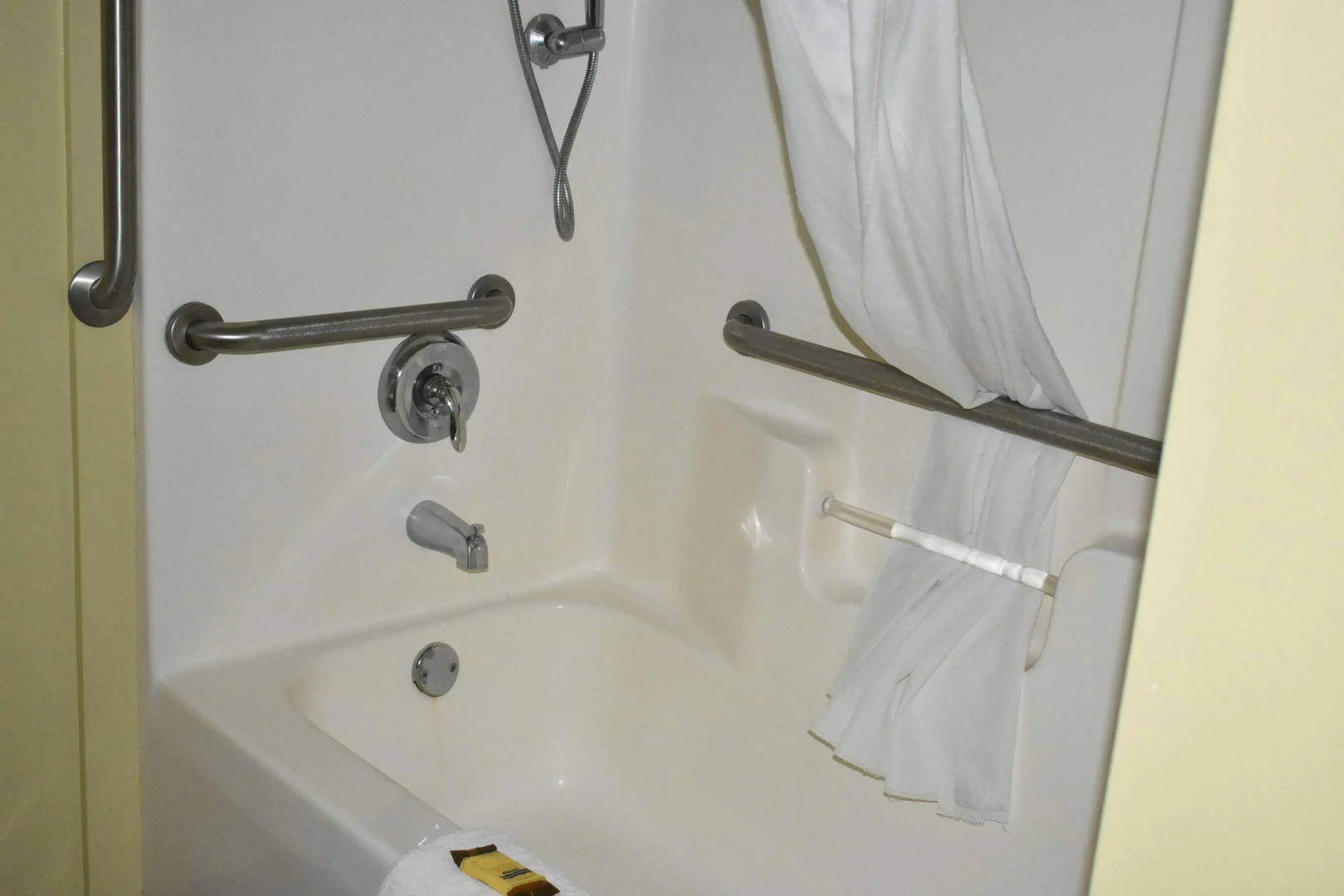 Best Western Plus Brunswick Inn & Suites