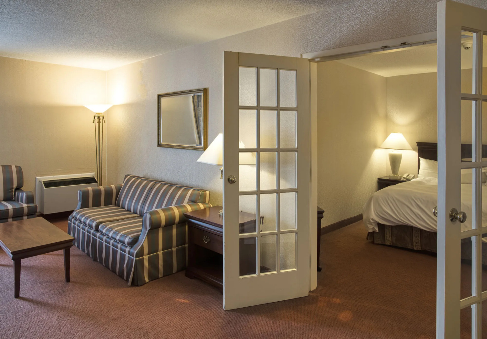 Waterloo Inn Conference Hotel