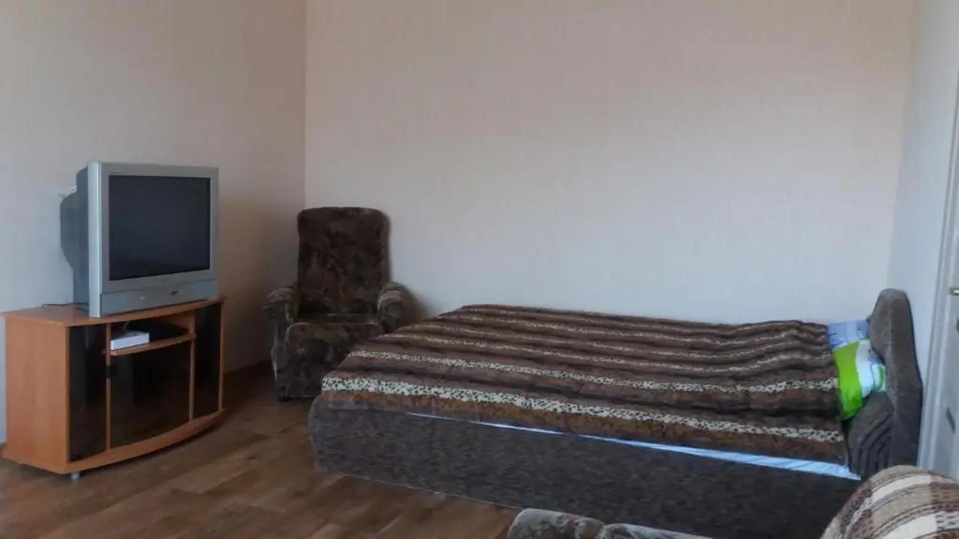 Airites street apartment