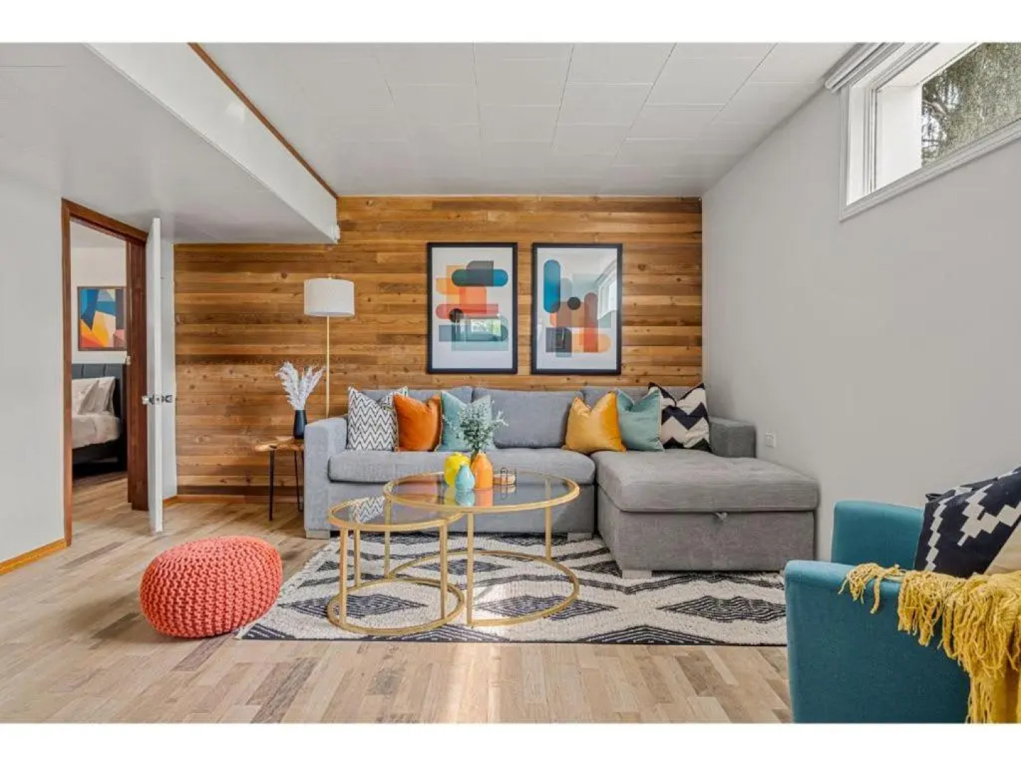 The Colour I 10 Minute To Royal Tyrrell I Sleeps 7