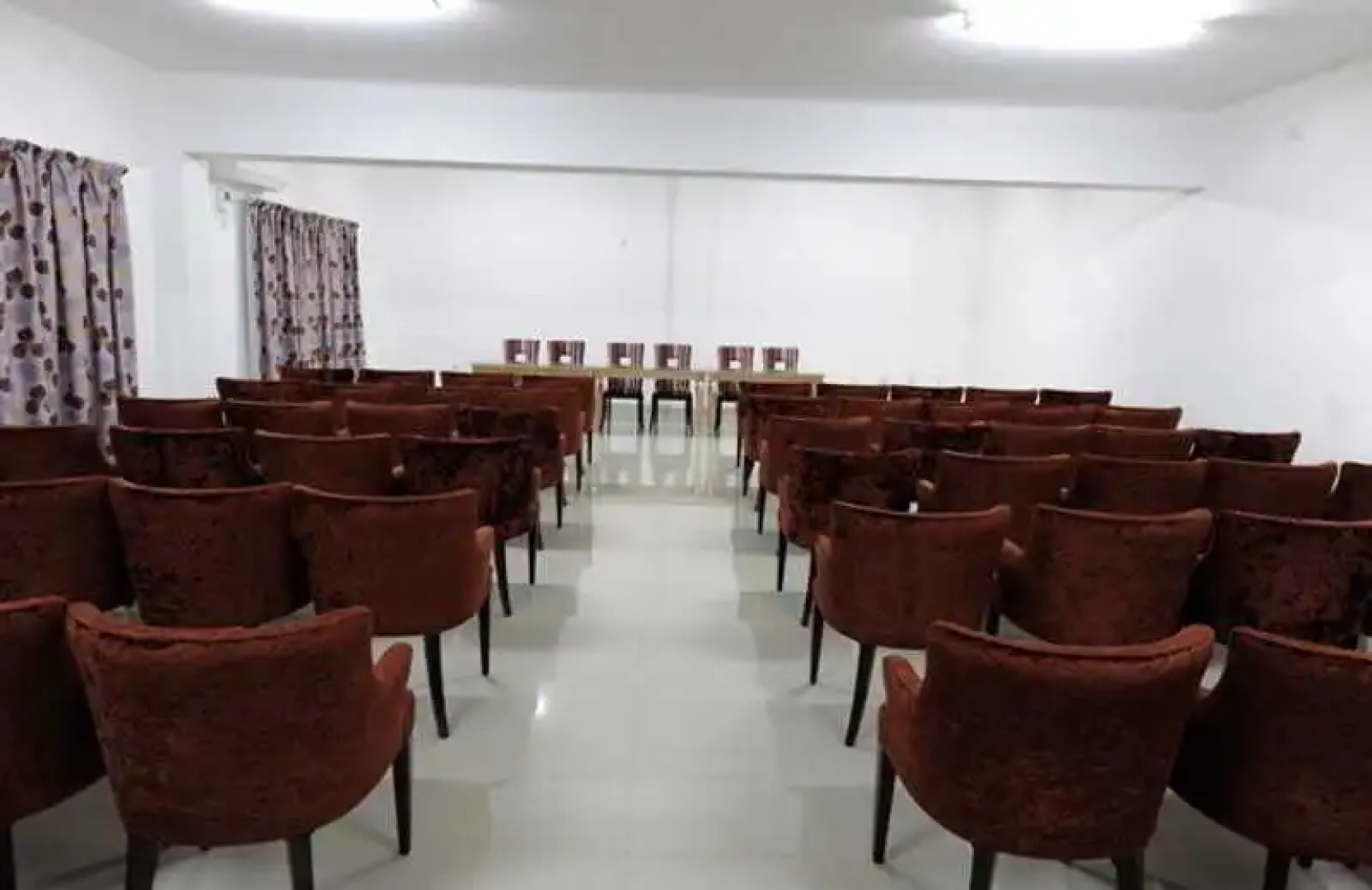 Hotel Ritz Waku-Kungo