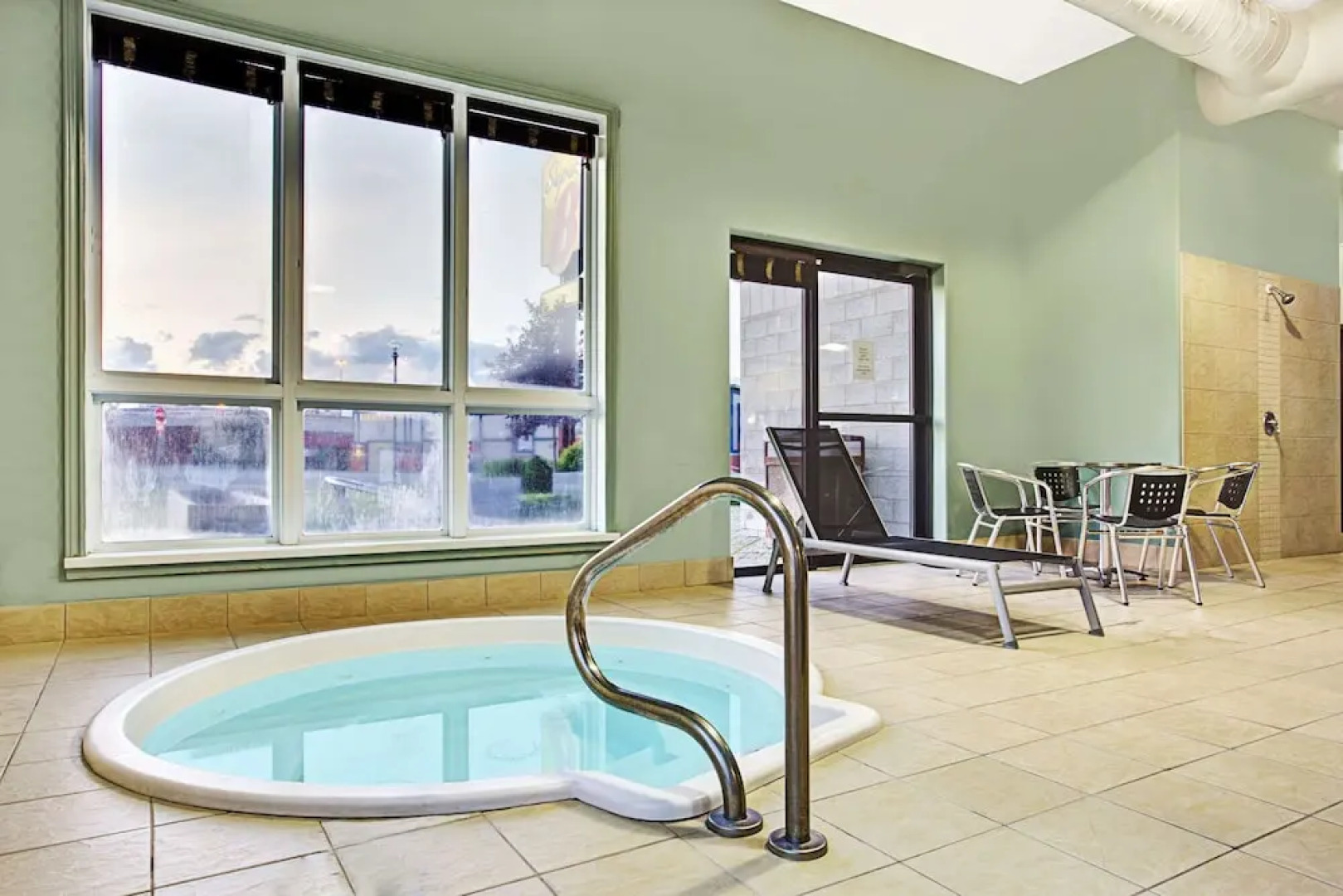 Super 8 Lachenaie/Terrebonne