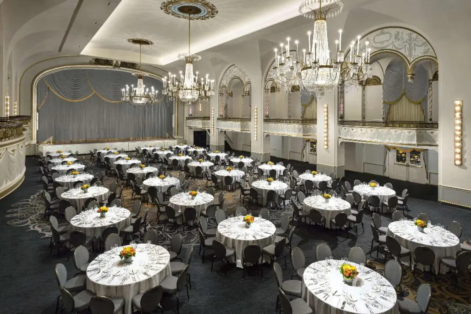 Отель Hilton Boston Park Plaza