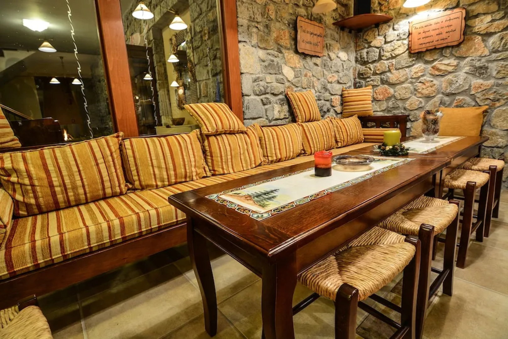 Karyatis Resort