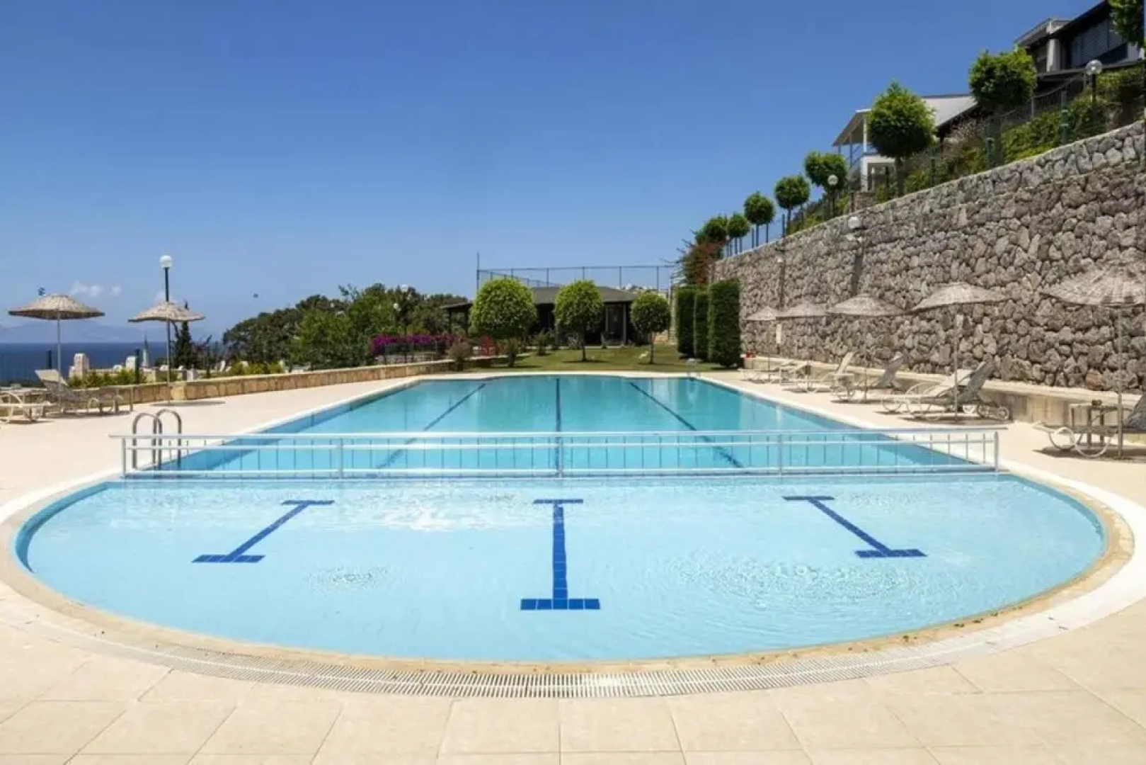 Cozy Flat With Sea View and Shared Pool in Bodrum